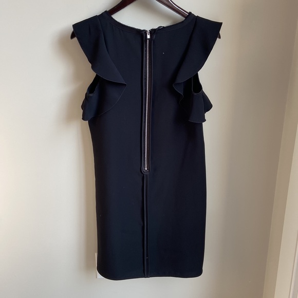 Elizabeth and James Dillon Ruffle dress - Picture 3 of 9